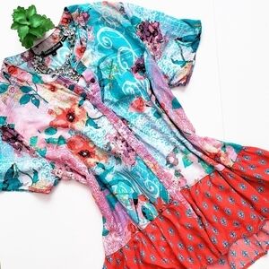 Tolani Collection Button Front Ruffle Peplum Tunic V-Neck Top Shirt Size Small